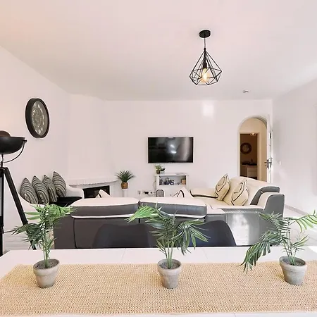 Carla Mit Privaten Garten Lejlighed *