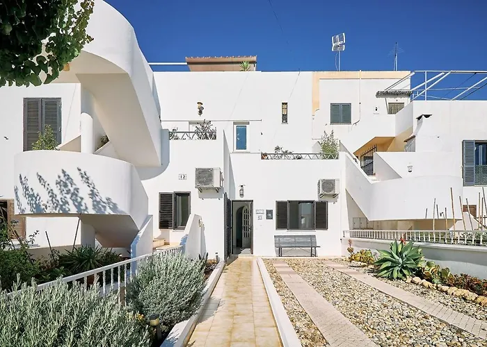 Carla Mit Privaten Garten * Armação de Pêra