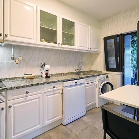 Appartement Carla Mit Privaten Garten