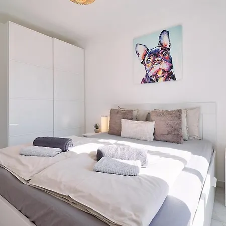 Apartman Carla Mit Privaten Garten *