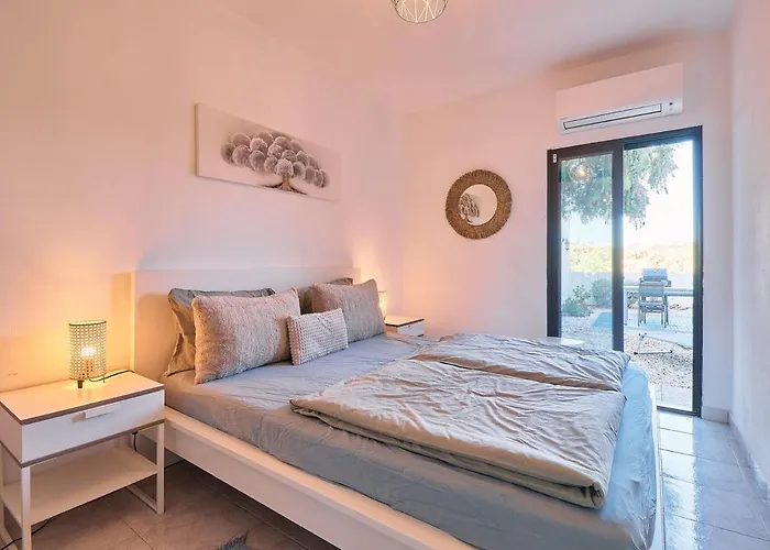 Апартаменты Carla Mit Privaten Garten