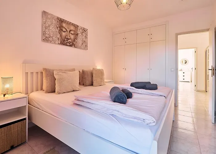 Carla Mit Privaten Garten *